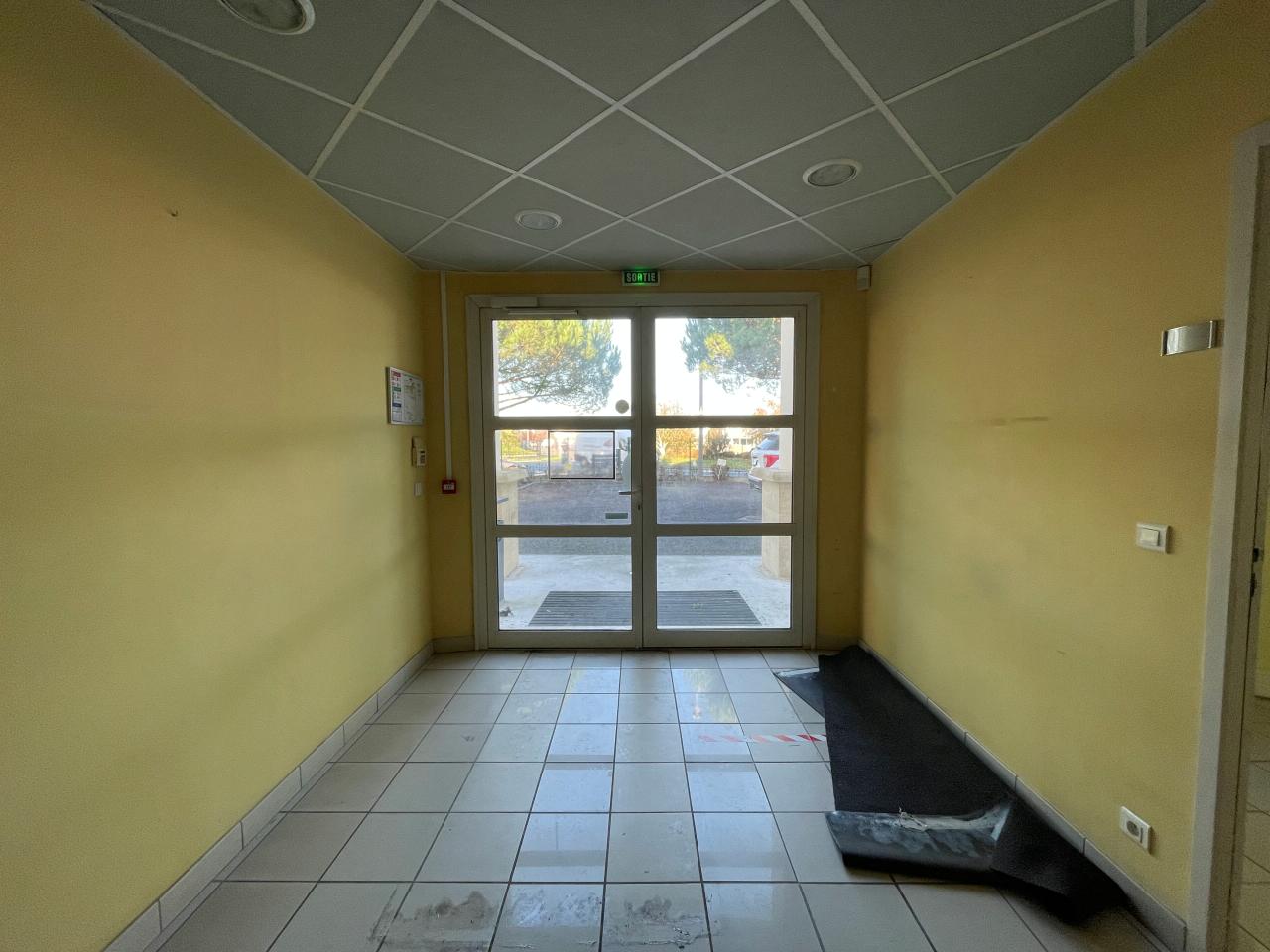 Local d'activité Eysines 455m² Location local d'activité Eysines Gironde OLACT2427548 5